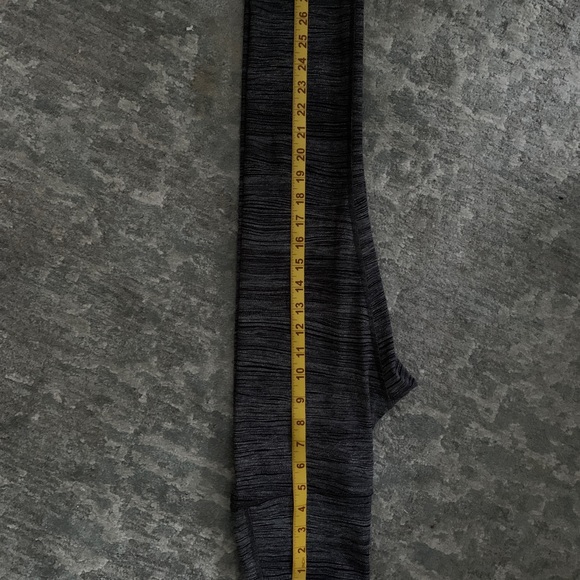 Lululemon Wunder Under Crop Bit Point Black ice grey  Sz 4 Cropped High Rise - Picture 4 of 10
